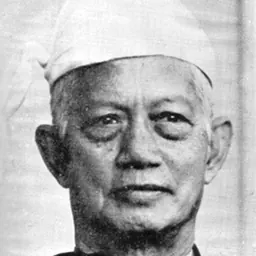 Portrait of Pe Maung Tin