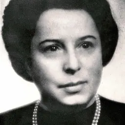 Portrait of Gisi Fleischmann