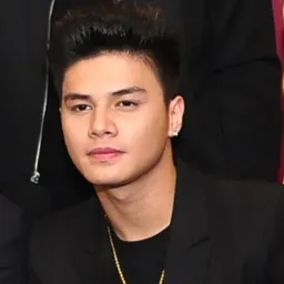 Portrait of Ronnie Alonte