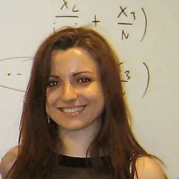 Portrait of Corina E. Tarnita