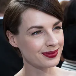 Portrait of Jessica Raine