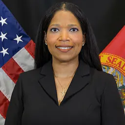 Portrait of Shevaun Harris