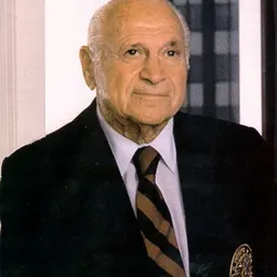Portrait of Zachary Fisher