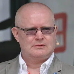 Portrait of Jari Lindström