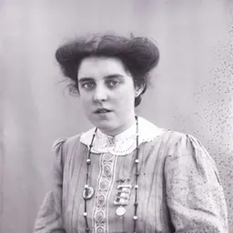 Portrait of Theresa Garnett