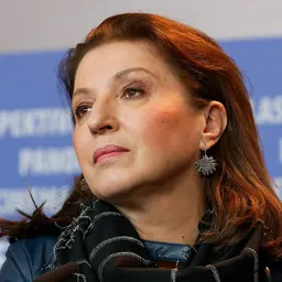 Portrait of Mirjana Karanović