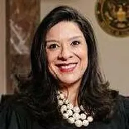 Portrait of Esther Salas