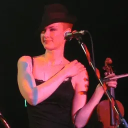 Portrait of Erica Nockalls