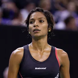 Portrait of Sashina Vignes Waran
