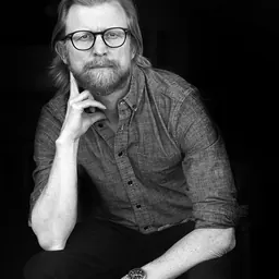Portrait of Sean R. Garner