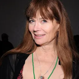 Portrait of Veronica Hart