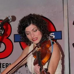 Portrait of Carrie Rodriguez