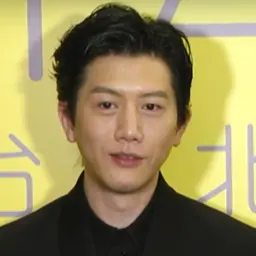 Portrait of Mo Tzu-Yi