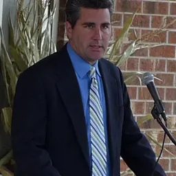 Portrait of Robb Kahl
