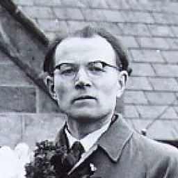 Portrait of Alan Heusaff