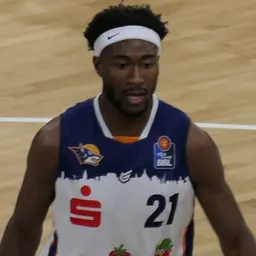 Portrait of Selom Mawugbe