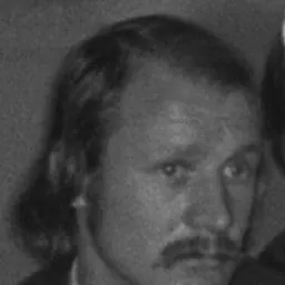 Portrait of Robert Gadocha