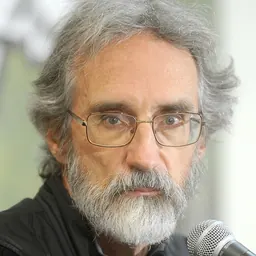 Portrait of John Howe