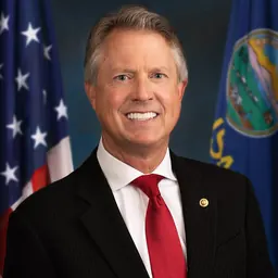 Portrait of Roger Marshall