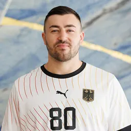 Portrait of Jannik Kohlbacher