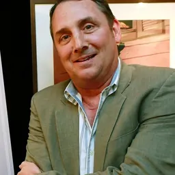 Portrait of David Shannon