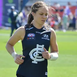 Portrait of Chloe Dalton