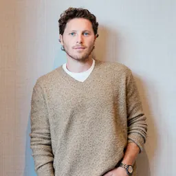 Portrait of Zach Bruch