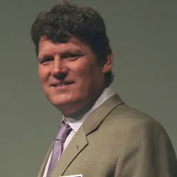 Portrait of Gunther Eysenbach