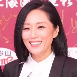 Portrait of Jo Kuk