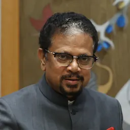 Portrait of Kuniyil Kailashnathan