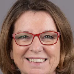 Portrait of Priska Hinz