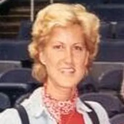 Portrait of Heidi Burge