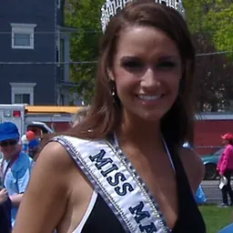 Portrait of Tiffany Kelly