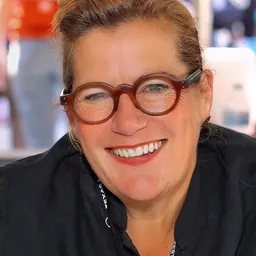 Portrait of Sophie Blackall