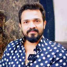 Portrait of Vijay Raghavendra