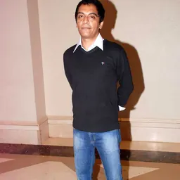 Portrait of Vrajesh Hirjee