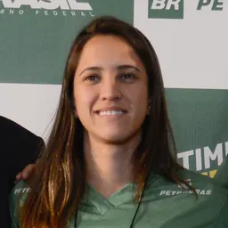 Portrait of Iris Silva