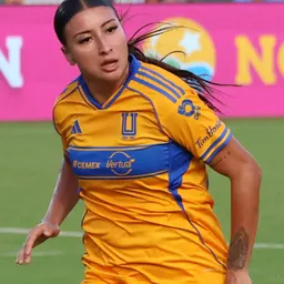 Portrait of Dilary Heredia-Beltrán