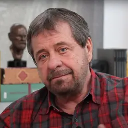 Portrait of Flávio Galvão