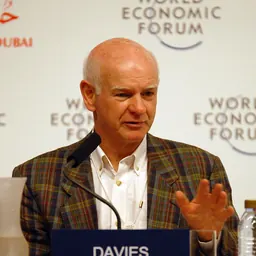 Portrait of Sir Howard Davies