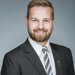 Portrait of Derek Fildebrandt