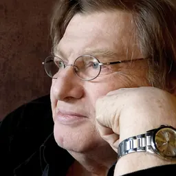 Portrait of Éric Yung