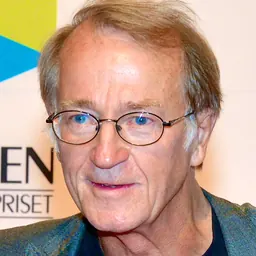 Portrait of Tom Alandh