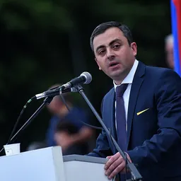 Portrait of Ishkhan Saghtelyan
