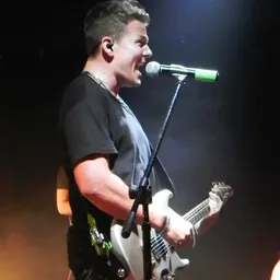 Portrait of Tyler Ward