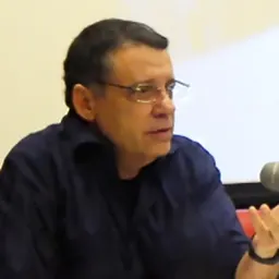 Portrait of Everardo Rocha
