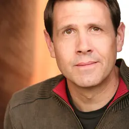 Portrait of Kevin Symons