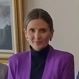 Portrait of Paola Flores Jaramillo