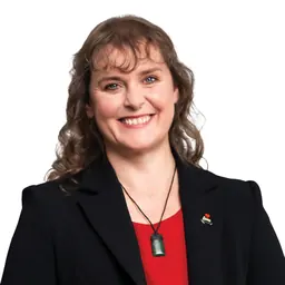 Portrait of Sarah Pallett