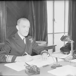 Portrait of Denis Boyd